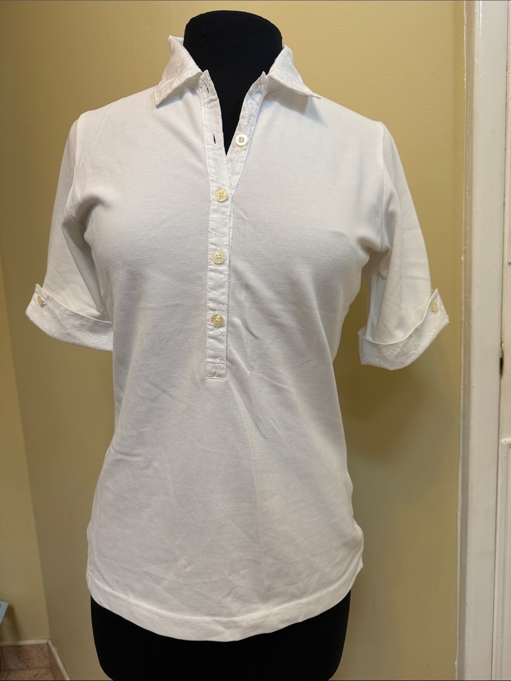 New Lilly Pulitzer White Cotton Eyelet Polo with Button Placket m